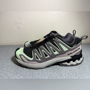 Salomon Gore-Tex Trail Running Hiking Shoes Quicklace Women’s 8 NWT
